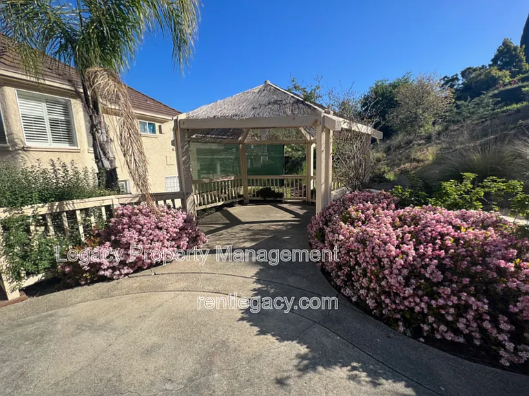 2552 Cotswold Hill Dr — Photo 22