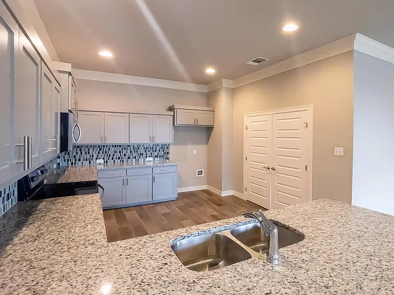 108 Bailey Kay Ct #A — Photo 3