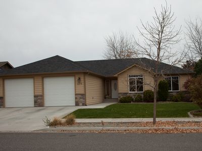 1379 Boulder Loop, East Wenatchee, WA, 98802