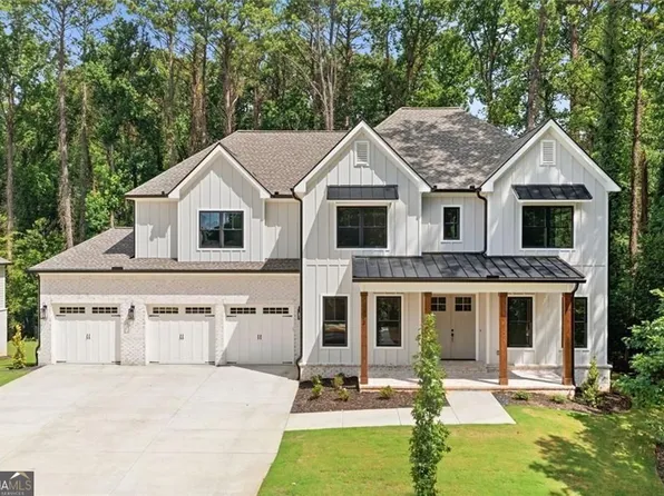 1992 Highgrove Ct, Atlanta, GA 30345