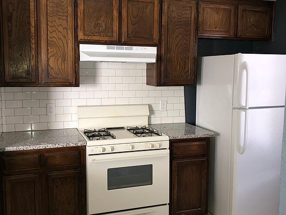 New Granite and Subway Tile Backsplash