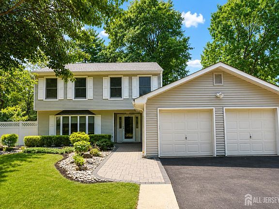 2nd image of 101 Fawn Dr