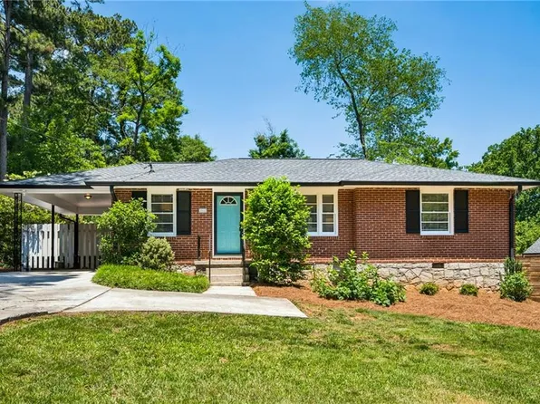 2662 Fox Hills Dr, Decatur, GA 30033