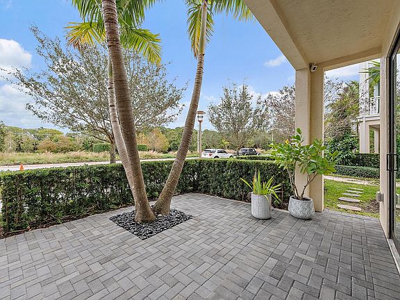 4th image of 12893 Alton Road