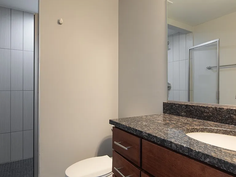 Riverview Lofts — Photo 6