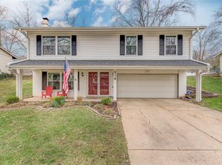 538 Blazedwood Dr, Ballwin, MO