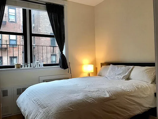 Rented by Cooper & Cooper Real Estate | media 22