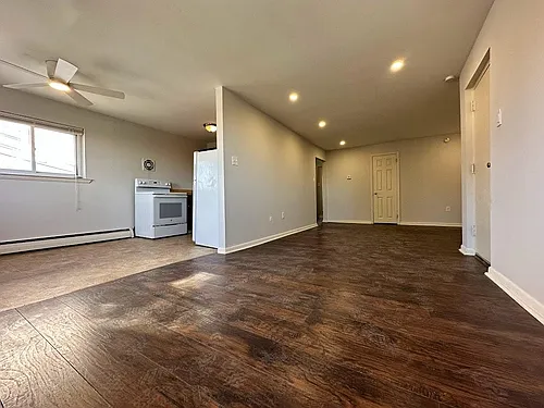 709 Harry St #3A Photo 1
