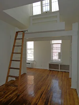 Rented by Town Residential | media 4