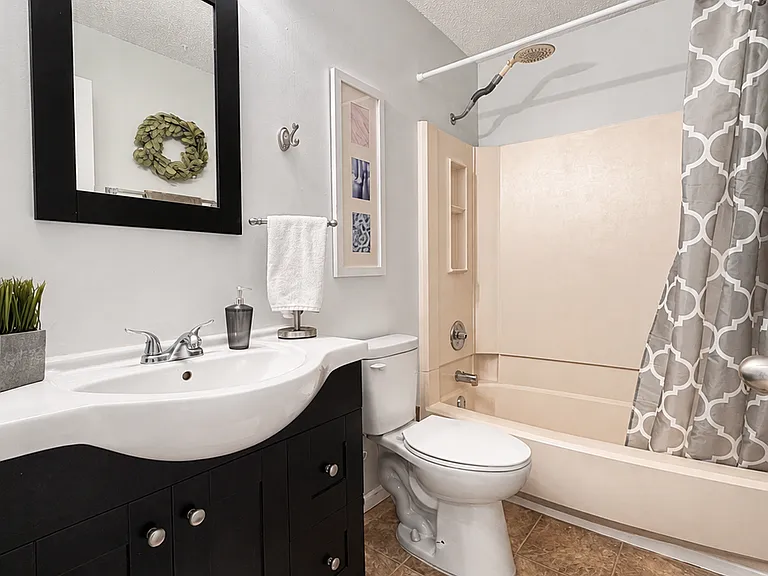 773 Del Ray Dr — Photo 3