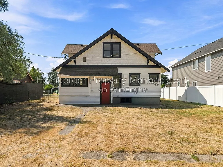 2719 E Columbia Ave — Photo 31
