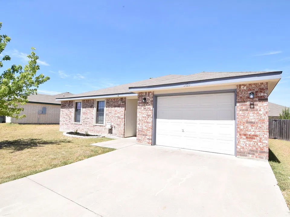 509 Sumac Trl