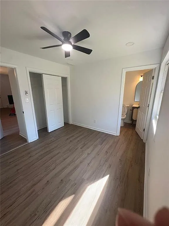 2 bed, 2.5 bath, 2012 sqft, $1,899 — Photo 4
