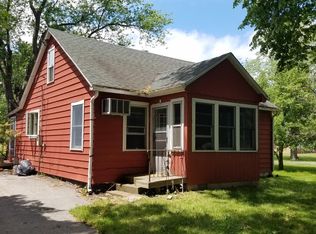 776 N McCool Rd, Valparaiso, IN 46385