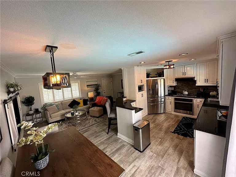 5311 Hendricksen Dr — Photo 8