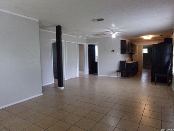 2nd image of 118 EBBTIDE DR