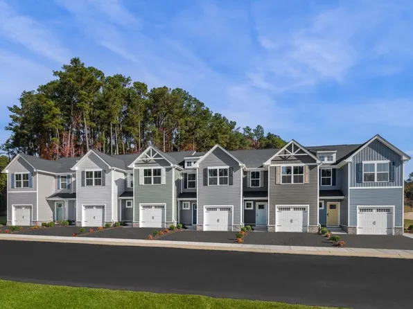 103B Scotch Pine Way, Staunton, VA 24401