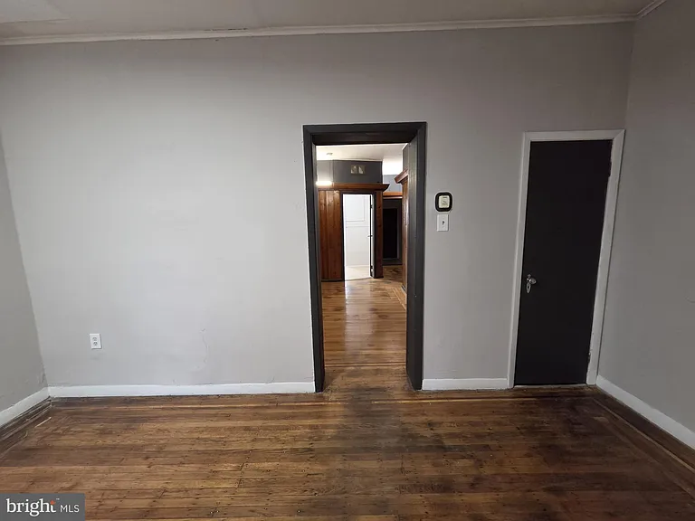 633 E Allegheny Ave — Photo 16