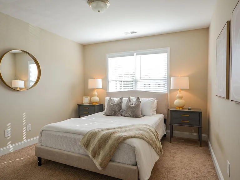 520 Everett Glades — Photo 15