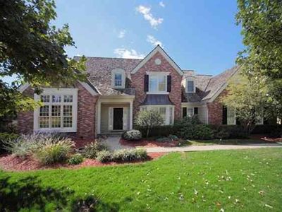 2015 Hogan Dr, Lawrence, KS, 66047