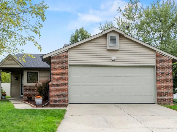 6410 Pine Meadows Ln, Fort Wayne, IN 46835