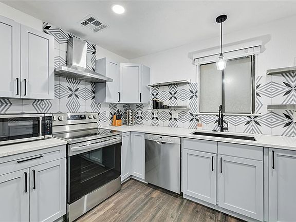5th image of 8600 Fathom Cir #24032403