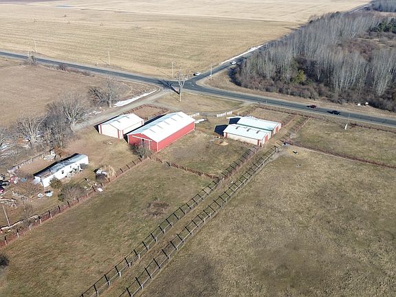 4th image of 7924 N Deja Rd