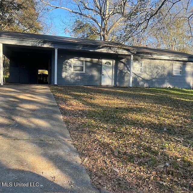 1st image of 2732 Teresa Dr