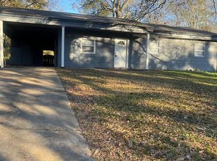 2732 Teresa Dr, Jackson, MS 39212