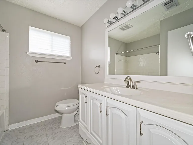 7310 Kite Hill Dr — Photo 17