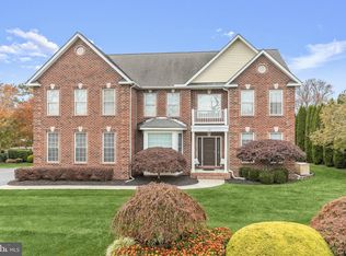10 Midsummer Ct, Reisterstown, MD 21136