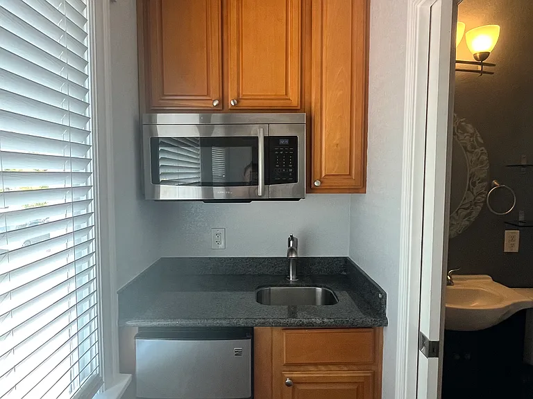 145 George St #5 — Photo 13