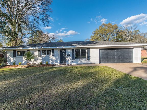 2nd image of 105 Charles Dr