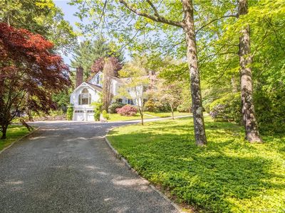 211 White Oak Shade Rd, New Canaan, CT, 06840