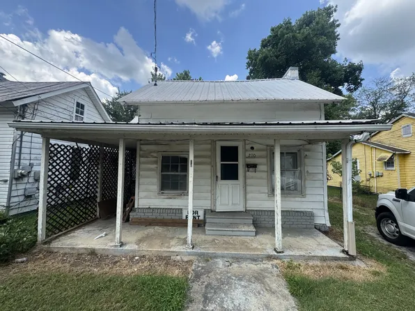 210 Turner St, Pulaski, TN 38478