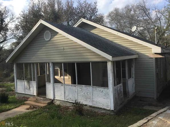 125 Molette St, Carrollton, GA 30117