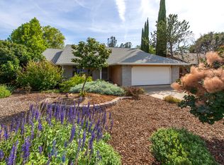 2645 Howard Dr, Redding, CA 96001