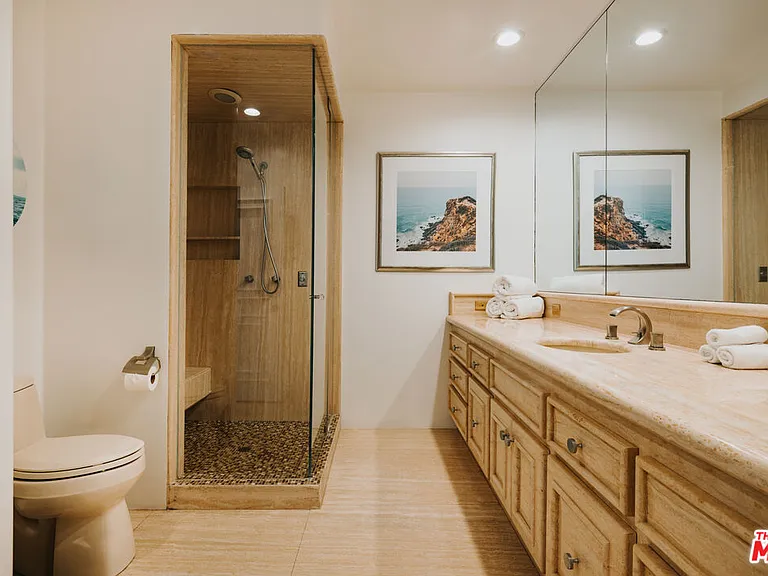 23614 Malibu Colony Rd — Photo 17