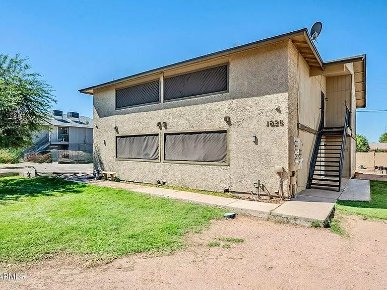 1826 N Spg #201 — Photo 16