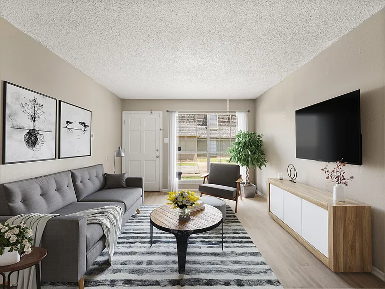 Holly Place — Photo 15