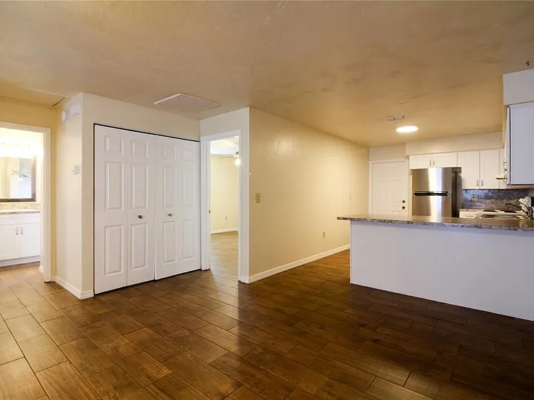5812 Stokes Rd — Photo 6