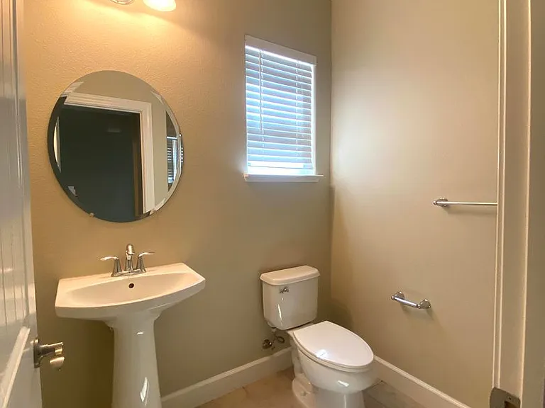 2600 Whitehorse Way — Photo 10