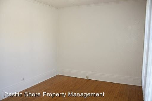 2nd image of 2227 W 24th St