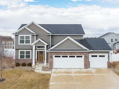 6008 Roughleaf Ave, Bloomington, IL, 61705