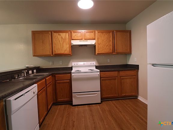 4th image of 4707 Westcliff Rd #B