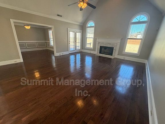 3rd image of 2405 Twin Creek Ct SW