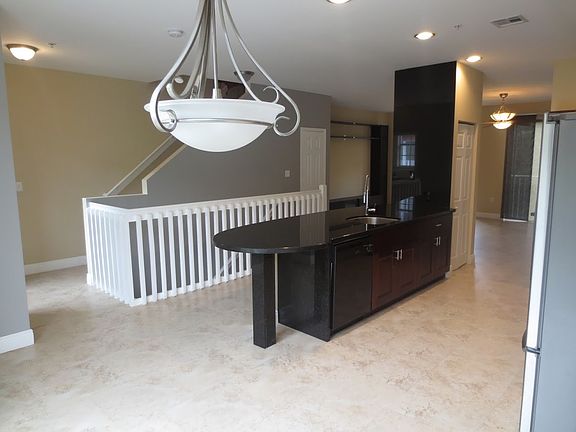 2nd image of 2725 8th Ave #114