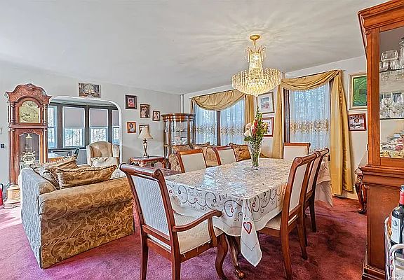4th image of 169-16 Grand Centrl Pkwy