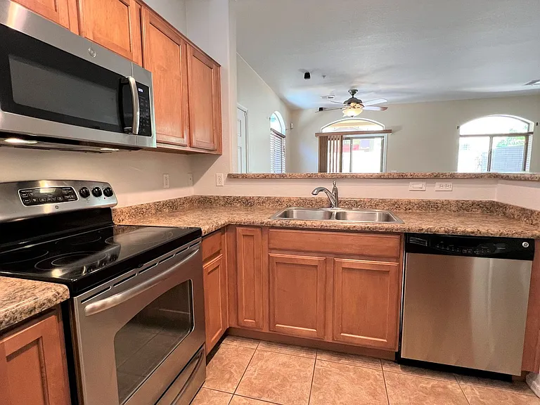 2150 W Alameda Rd #1045 — Photo 17