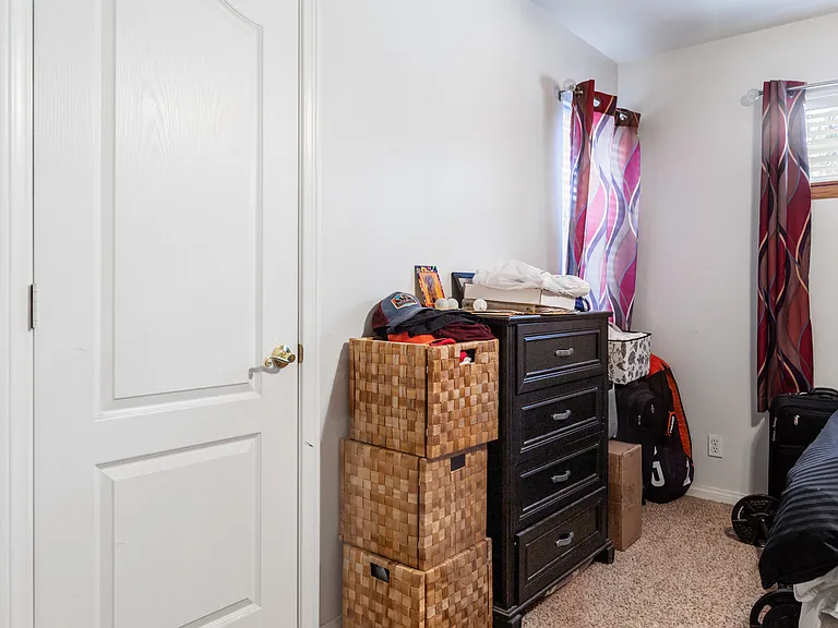 1439 Ross St — Photo 18